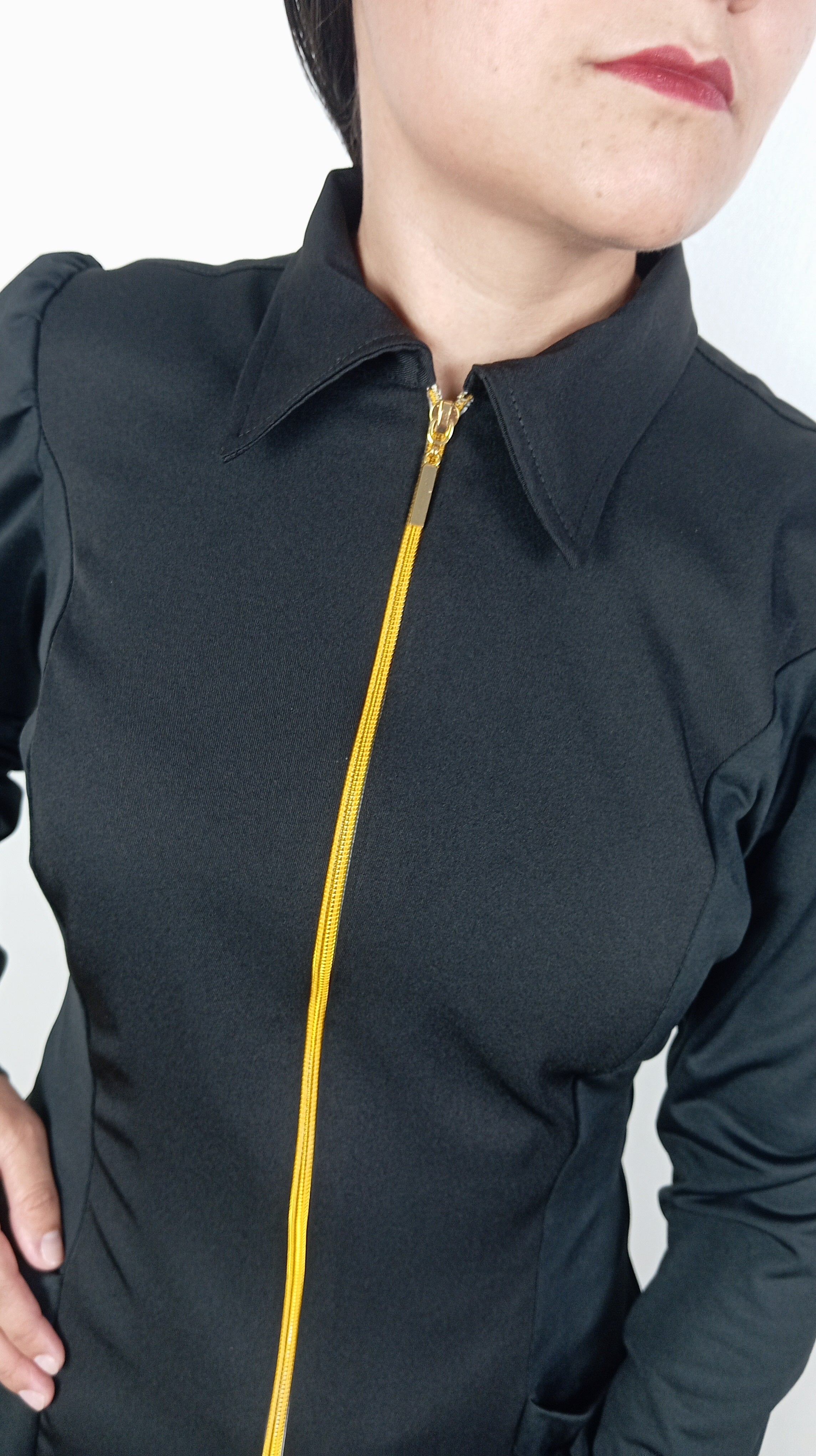 Jaleco Julia Preto Feminino Ebes Jalecos – Acinturado, Gabardine Premium, Malha Flex nas Laterais