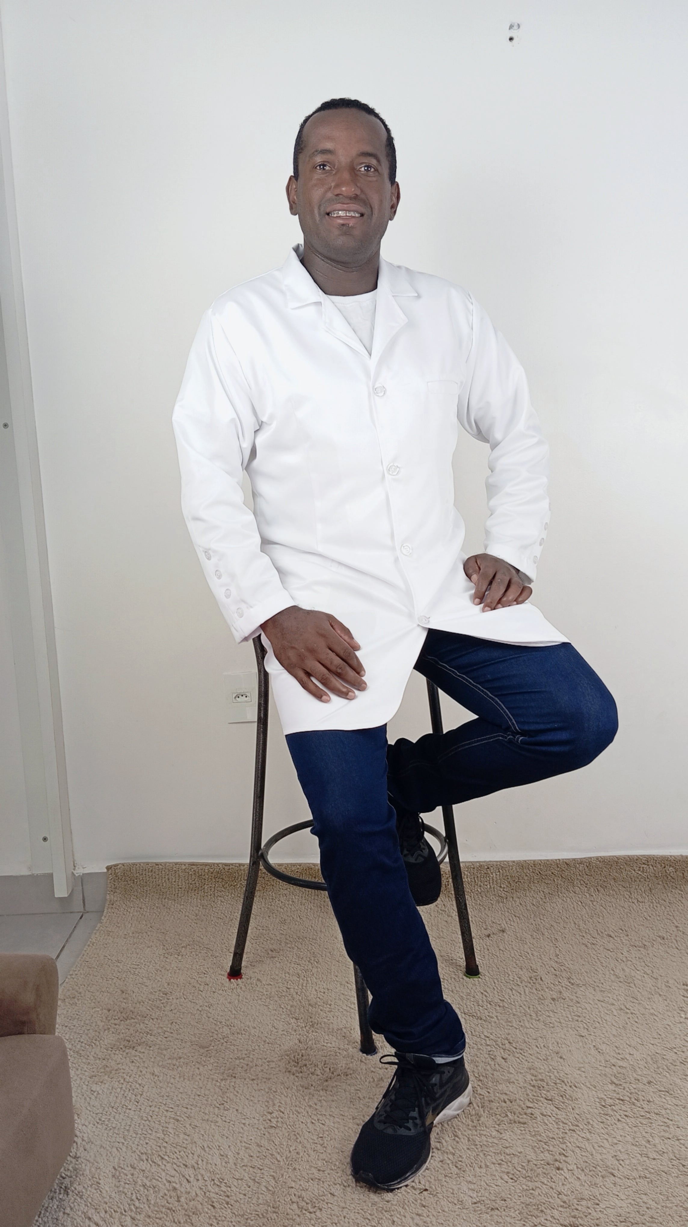 Jaleco Lisboa Masculino Branco Ebes | Gola Paletó, Gabardine Premium, Plus Size