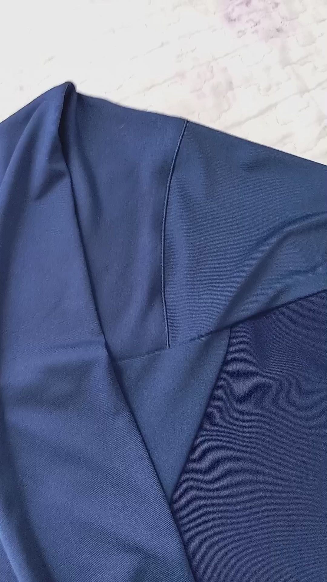 Jaleco Flex Azul Marinho Ebes – Gola Padre, Malha Flexível, Gabardine Premium, Tamanhos PP ao Plus Size